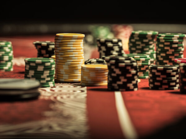 Table et tapis de poker : le guide