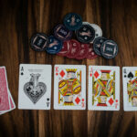 Pourquoi le Poker Caribbean Stud est-il si populaire dans les casinos ?