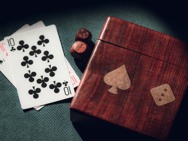 Poker Texas Hold’em Bonus : Les erreurs courantes à éviter absolument