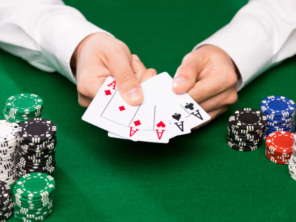 Comprendre l’all-in au poker : Stratégies et conseils pour réussir