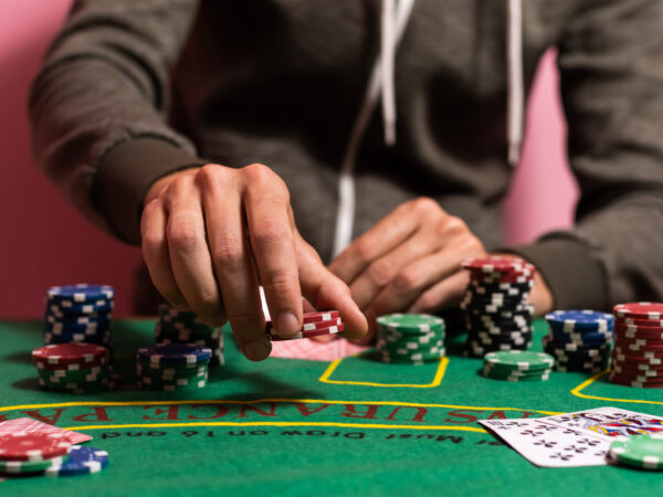 Les erreurs courantes à éviter lors d’un fold au poker