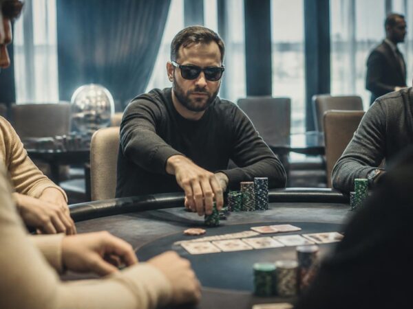 Comprendre le 3-bet au poker No-Limit